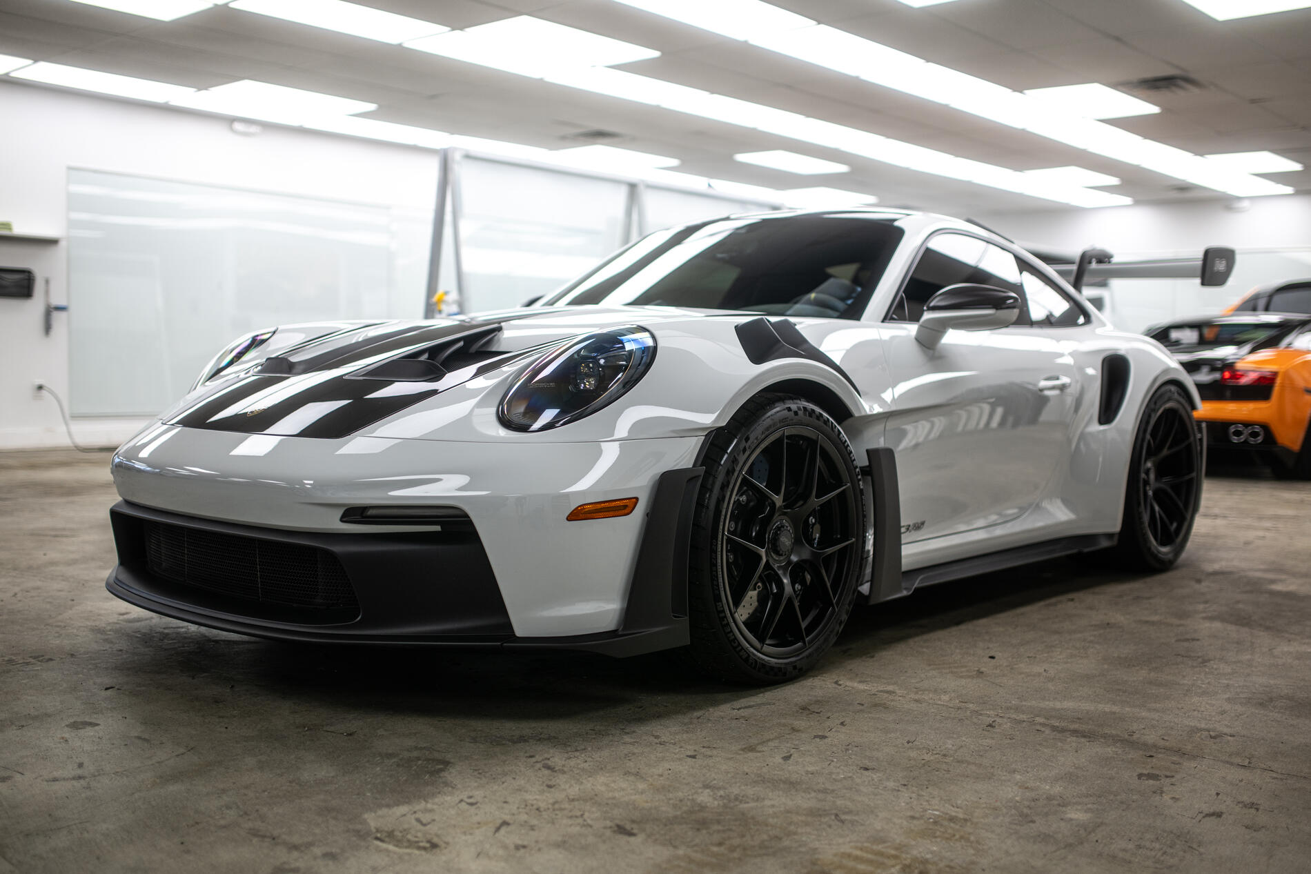 Auto detailing shine